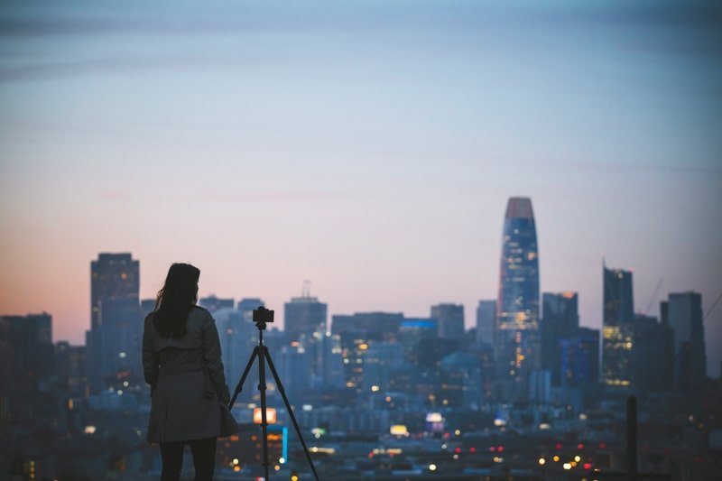 Peak Design Announce Innovative New Travel Tripod and It’s Exploding on Kickstarter!